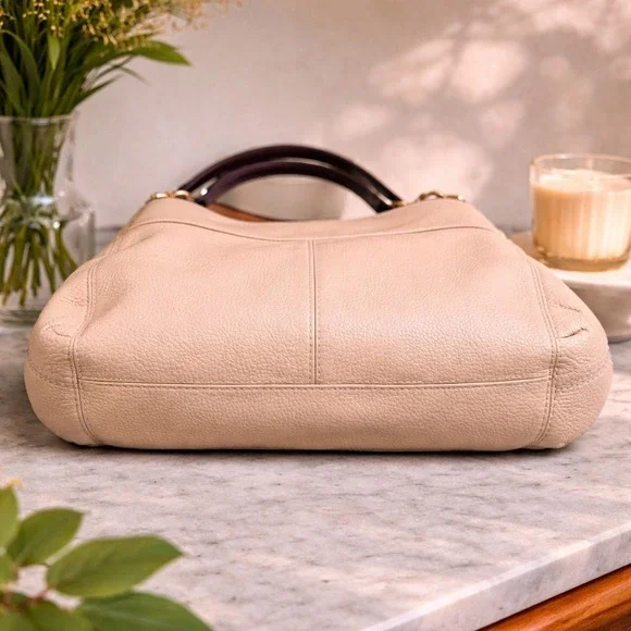 Coach Grace Hobo Beige Pebble Leather Shoulder Bag F31987 Gold Hardware - Picture 3 of 12